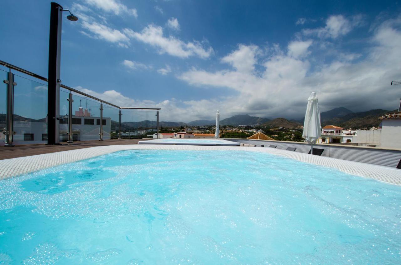 Готель Nerja-Centro-Jacuzzi- Mirador De La Ermita- Adults Recommended Екстер'єр фото