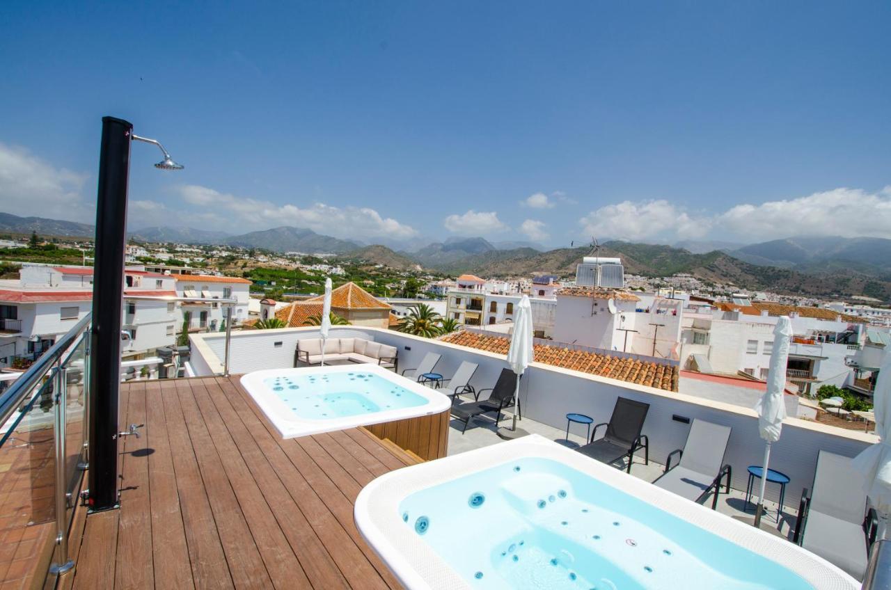 Готель Nerja-Centro-Jacuzzi- Mirador De La Ermita- Adults Recommended Екстер'єр фото